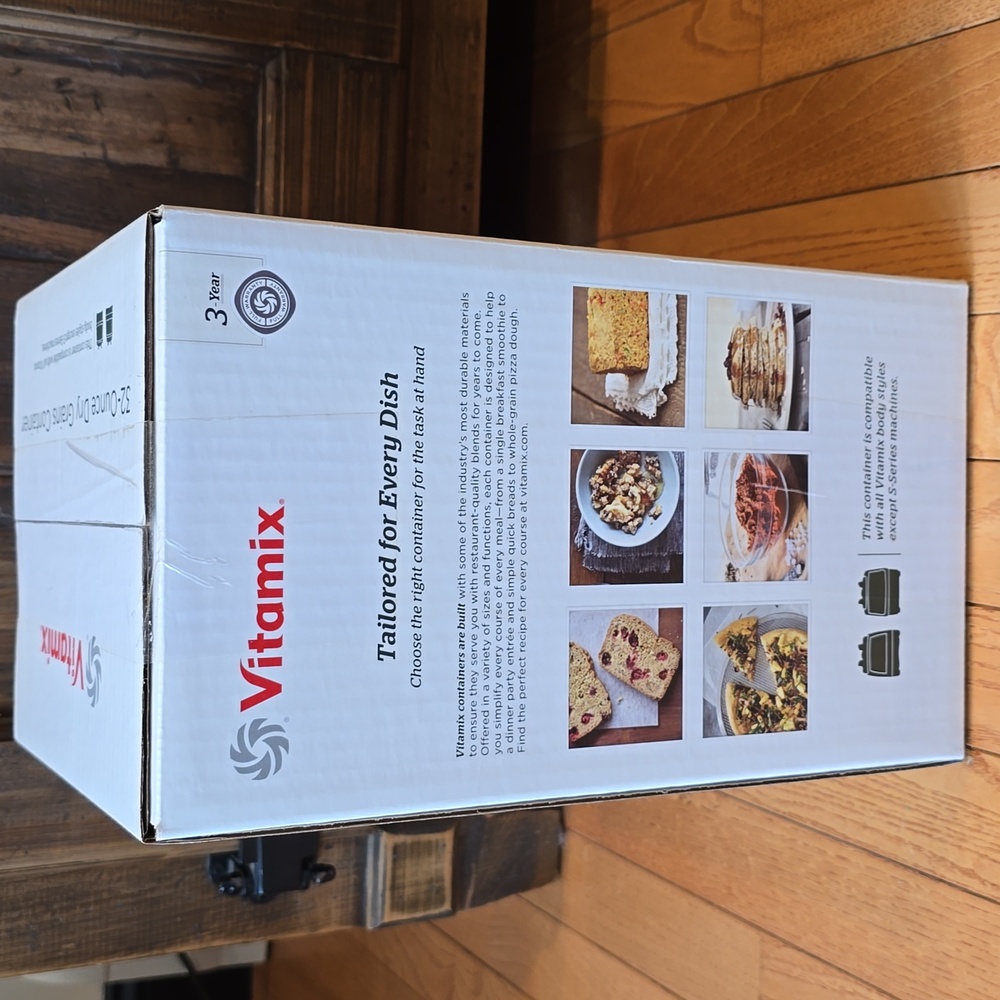 NIB Vitamix 32-Ounce Dry Grains Container - Never Opened - Picture 3 of 16